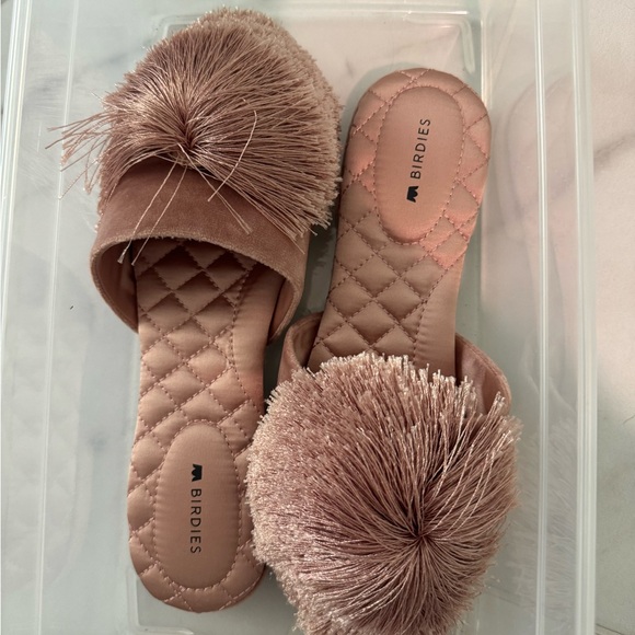 Birdies Women's Blush Fringe Slippers - Picture 8 of 8
